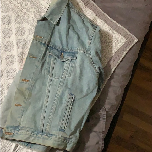 Vintage International Denim Jacket - Picture 5 of 8